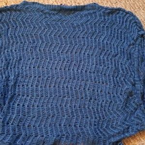 Blue knitted shirt